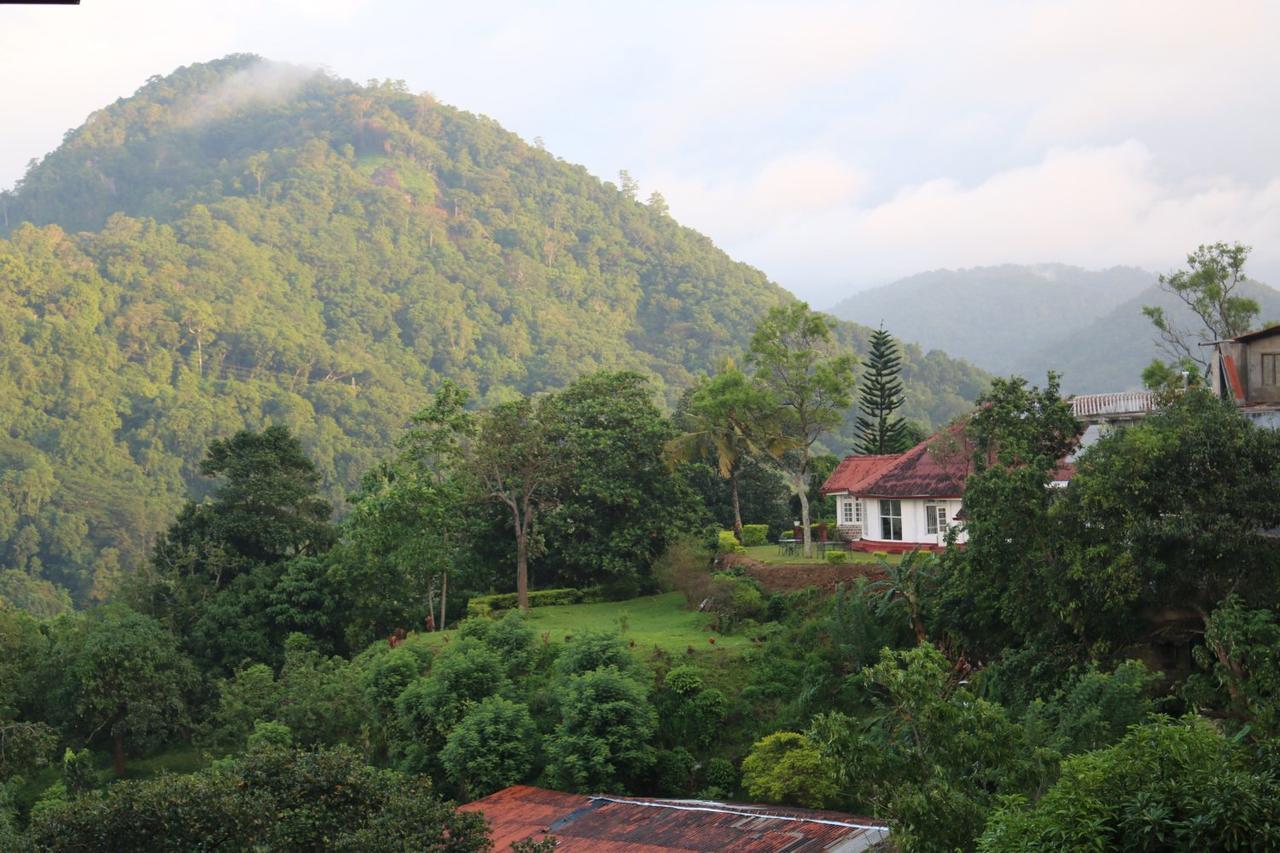 Villa Sanatha Suwaya Kandy Exterior foto