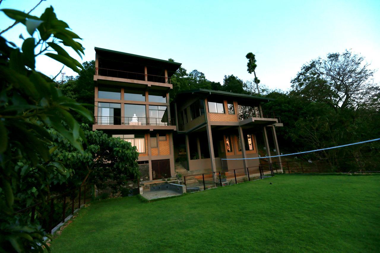 Villa Sanatha Suwaya Kandy Exterior foto